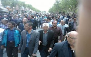 تجمع اعتراضی کشاورزان و مردم اصفهان در فلکه خوراسگان