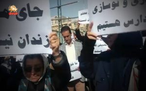 ادعای مدیریت جهان با ویرانه‌سازی ایران – قیام ایران