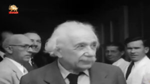 آلبرت اینشتین - دانشمند بزرگ این عصر و یکی از جویندگان عدالت و راستی
