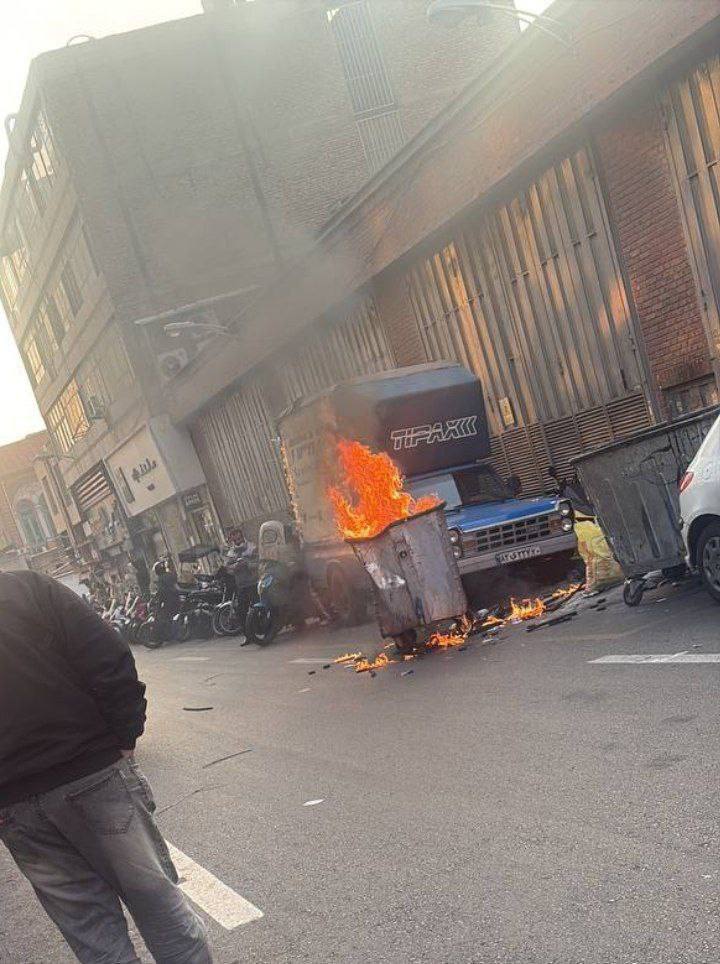 تجمع و اعتراض در ظهیر الدوله