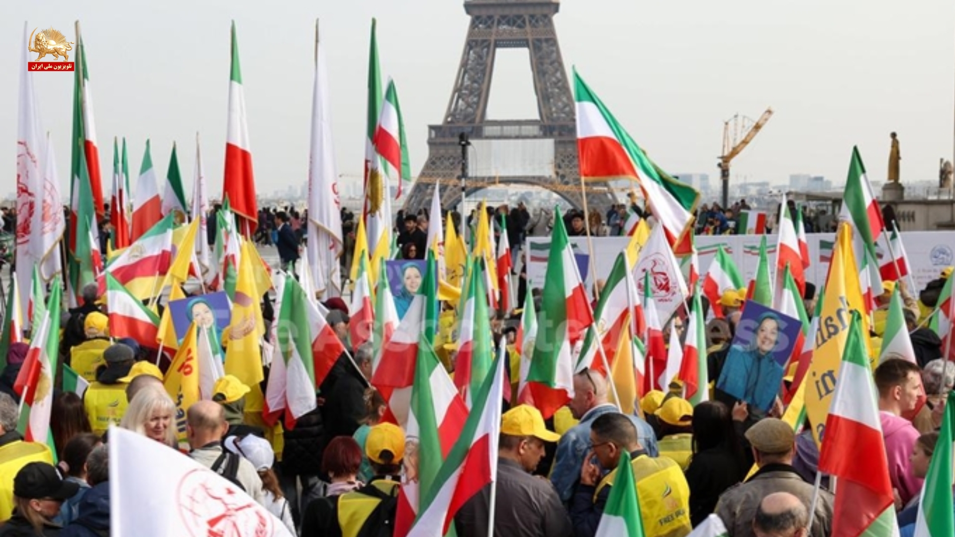 آسوشیتدپرس تظاهرات پاریس