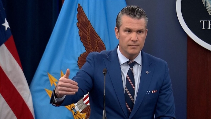 پیت هگست وزیر جنگ آمریکا