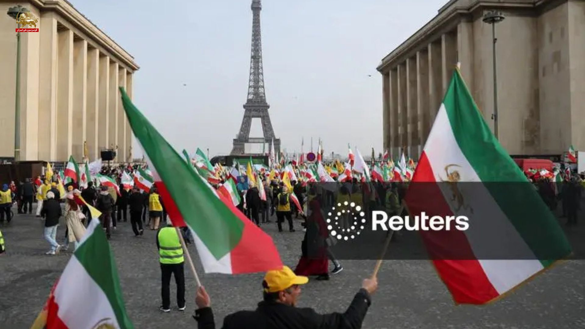 گزارش رویترز از تظاهرات پاریس۱۲